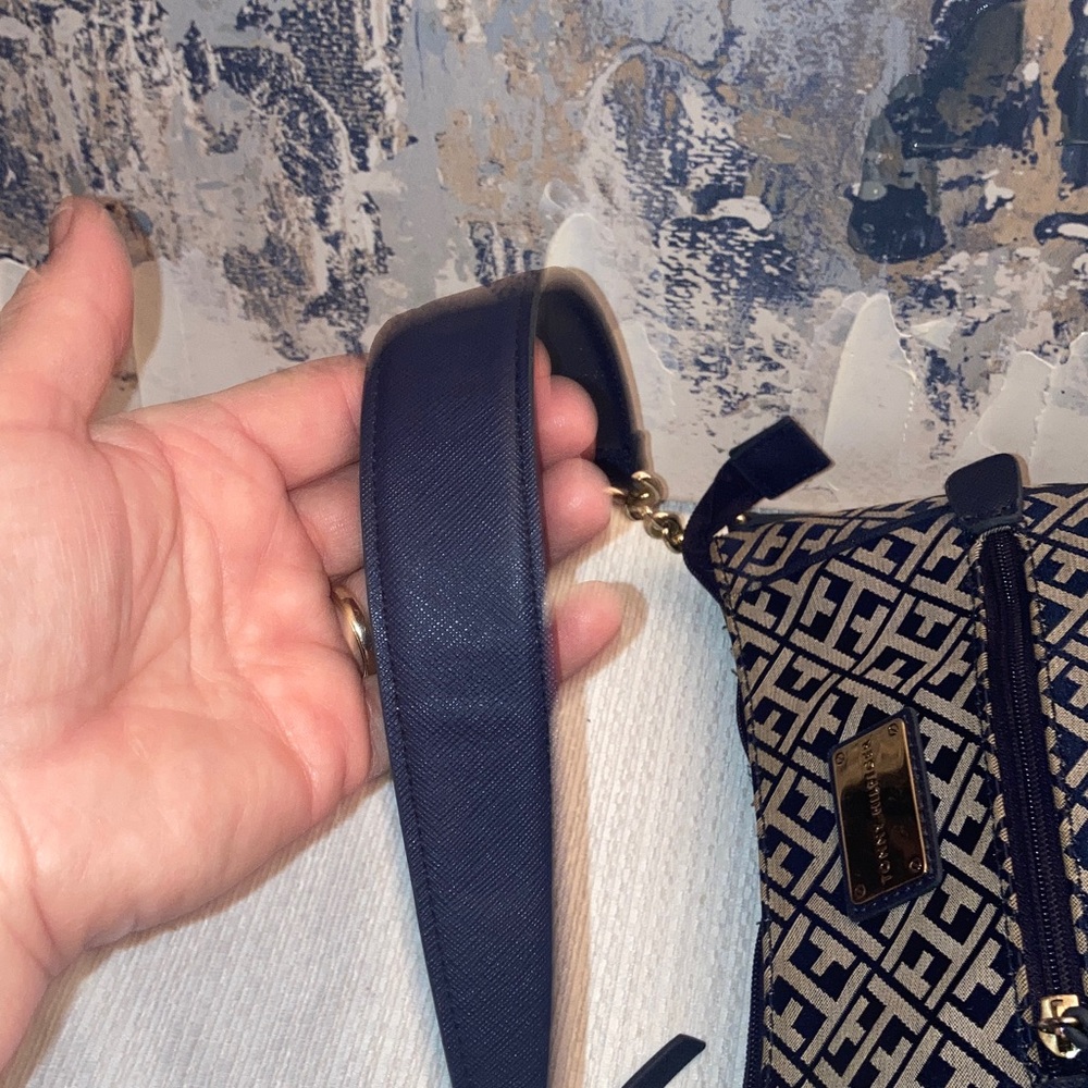 Tommy  Hilfiger Navy Blue / Beige Embossed Allover Monogram  Shoulder Bag - Picture 7 of 14